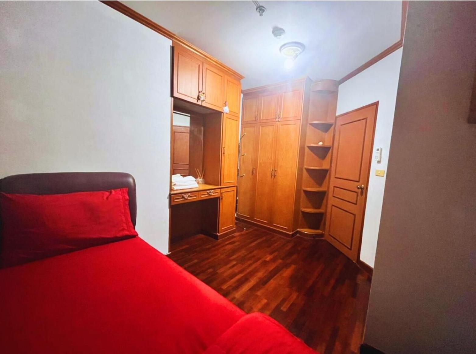 Grand Diamond Condo Suites Bangkok Bagian luar foto