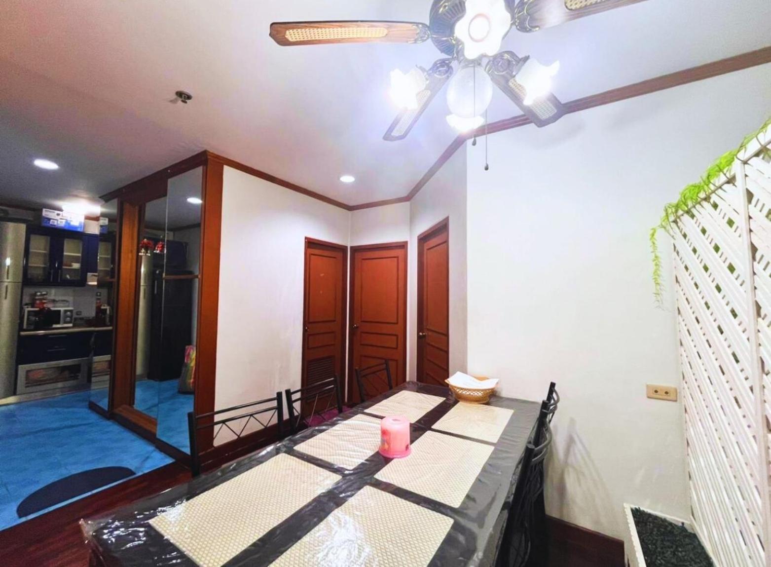 Grand Diamond Condo Suites Bangkok Bagian luar foto